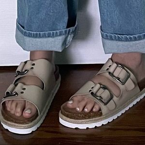 tan/cream colored platform sandals